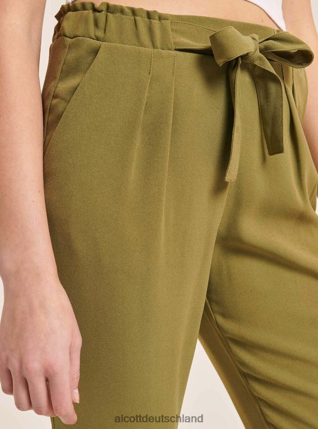 Kleidung de Alcott Frauen Joggerhose mit Gürtel Weiß 88J68R313